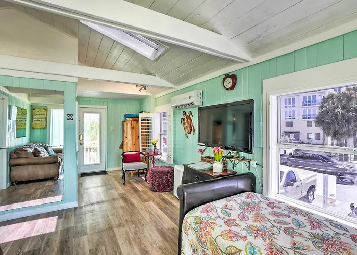 Sea Turtle Suite Condo With Clearwater Beach Views